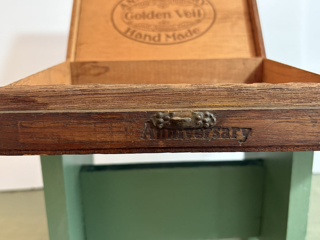 Antique Pennsylvania "Anniversary Golden Veil" Hand-Made Cigar Box — Dovetailed Oak with Brass Latch