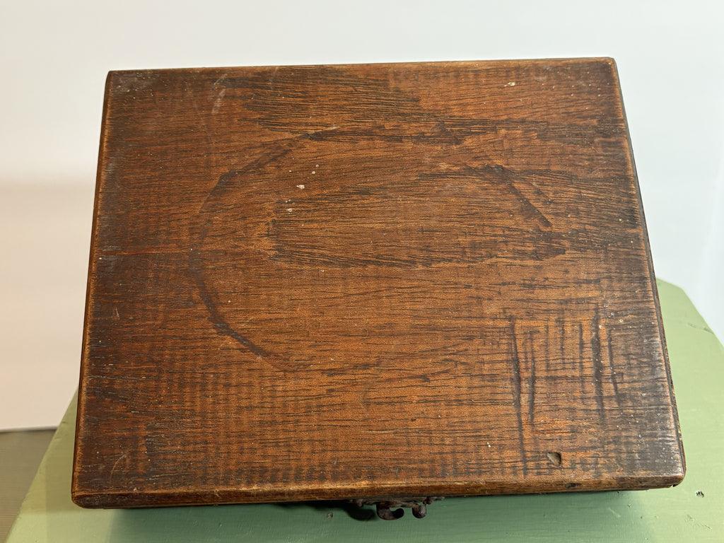Antique Pennsylvania "Anniversary Golden Veil" Hand-Made Cigar Box — Dovetailed Oak with Brass Latch
