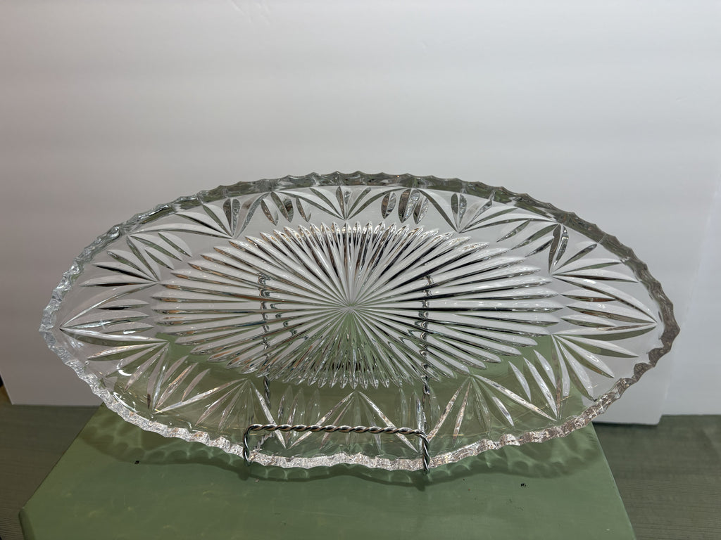 Pressed Glass Oval Relish Dish with Starburst Sunburst Pattern — Mid-Century Crystal-Style Olive Tray, Elegant Serveware