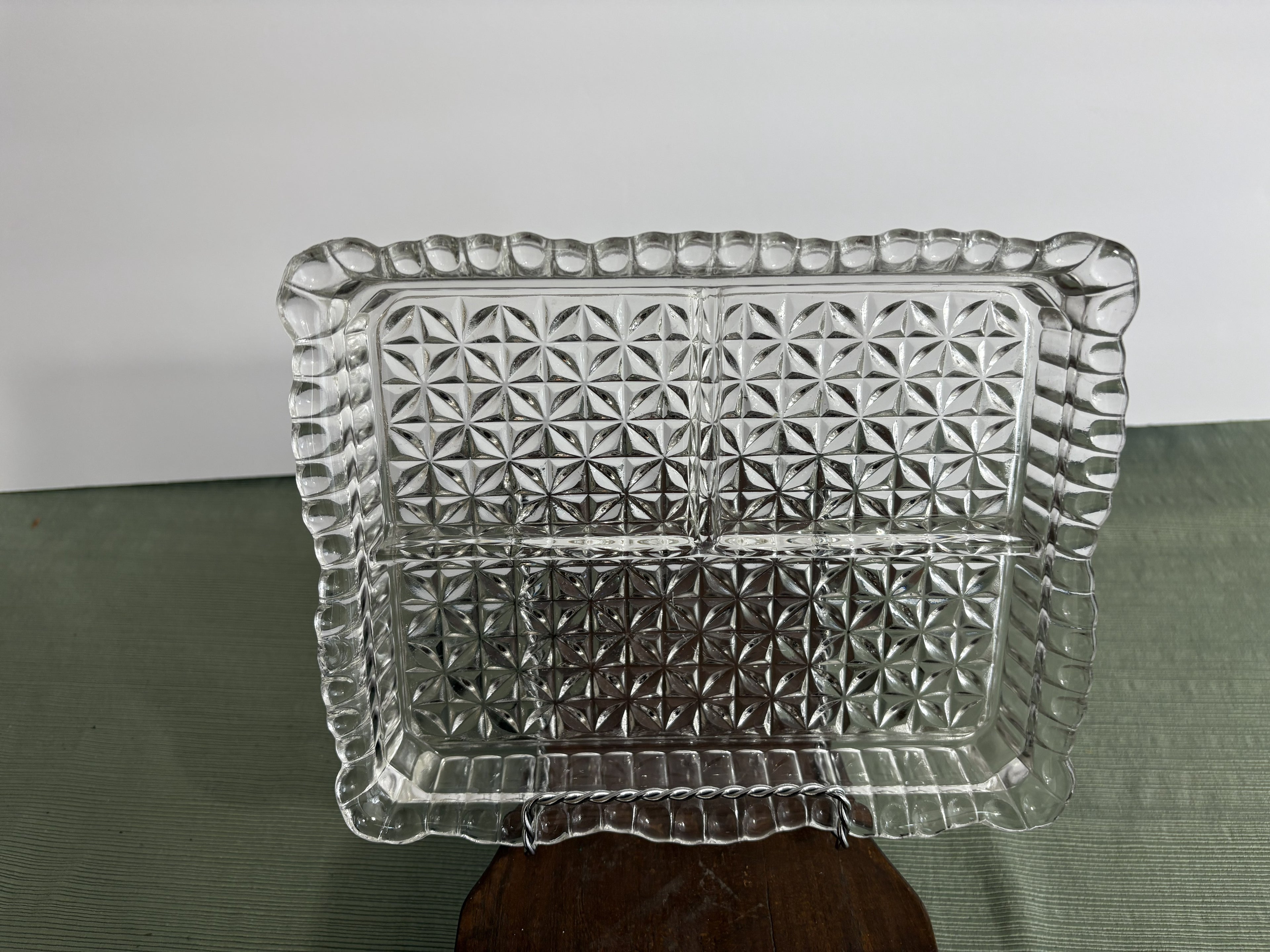 Pressed Glass Divided Relish Tray with Daisy & Button Pattern — Mid-Century Rectangular Serving Dish