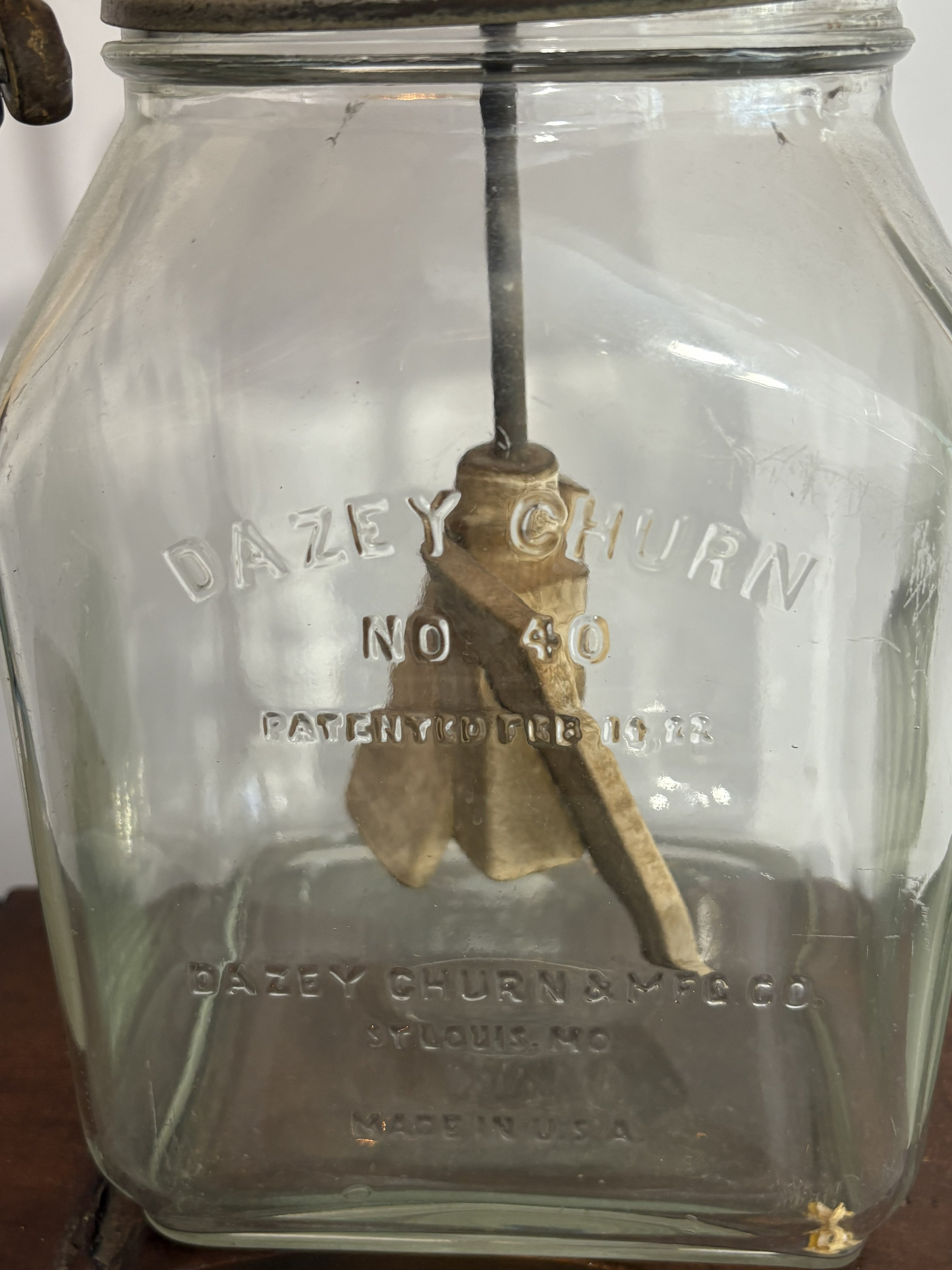 Antique Dazey Butter Churn No. 40 — 1922 Patent, Original Cast Iron Mechanism, Embossed Glass Jar with Wooden Dasher